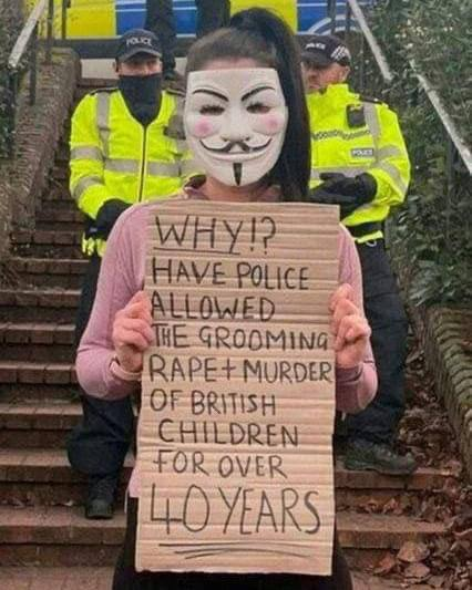 WallStreetMav's tweet photo. Why are the UK police so unwilling to go after the groups that are doing this? https://t.co/OspSCCQt4J