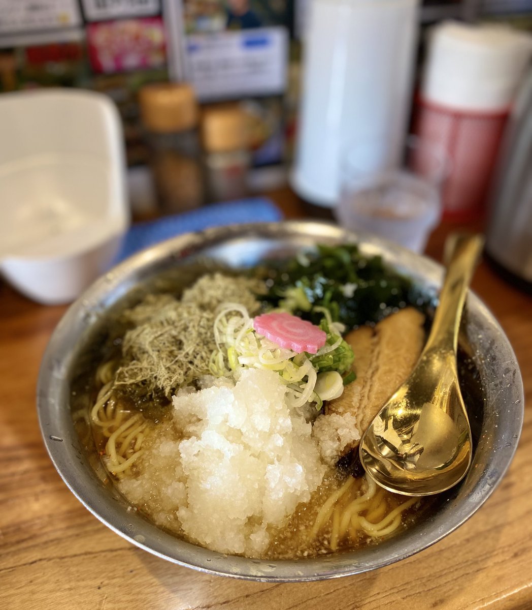 NagiArios's tweet photo. 三男坊さんの冷やしら〜麺とワンタン皿
美味かった😋夏の冷やしらーめん🍜はうまい https://t.co/Hk1XUtDiEp