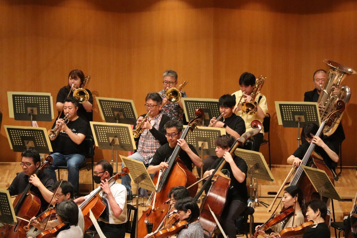 tpo1911's tweet image. #山 ⛰️と #自然 🏞️にまつわる名曲の数々を、マエストロ #横山奏 、ヴァイオリニスト #辻󠄀彩奈 さん、ゲストの #石丸謙二郎 さんとの楽しいトークとともにお届けします🎶