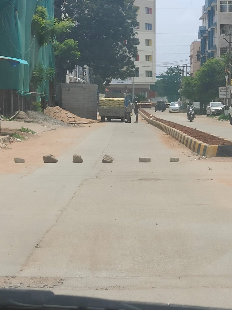 dubey_rd's tweet photo. @GHMCOnline @bandlagudajagir @Sho_Bandlaguda @CommissionrGHMC 

 Suncity, bandlaguda where they are closing the road on their will and causing grave inconvenience to the people when asked they are lying and saying they have permission. Near sucess school Suncity. https://t.co/nEL1cIrlaE