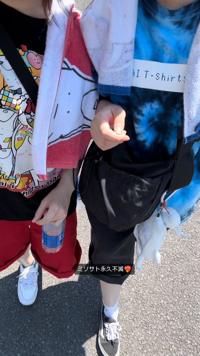 ___3916's tweet photo. ロッキン始まりましたヨ🌟 https://t.co/RGjTPuhstP