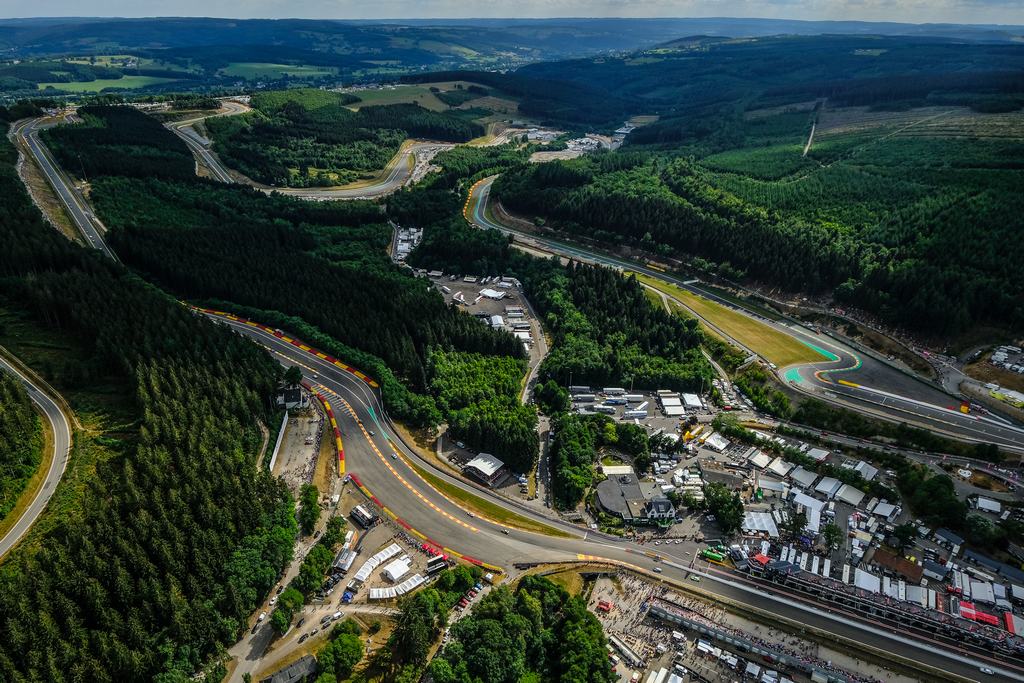 HistoryMttrs's tweet photo. 🇧🇪 #OTD #12Aug #Belgium #CircuitSpa

Friday 12 August 1921, the famous Circuit of Spa-Francorchamps was inaugurated.

The Circuit of Spa-Francorchamps, informally referred to as Spa, is 7.004 km (4.352 miles) long.

The Motor-racing circuit is located in Francorchamps, a village of Wallonia and a district of the municipality of Stavelot, located in the province of Liège, Belgium.

A circuit nestled in the heart of the Belgian Ardennes.

"The most beautiful circuit in the world".

🏁 #Francorchamps #SpaFrancorchamps
