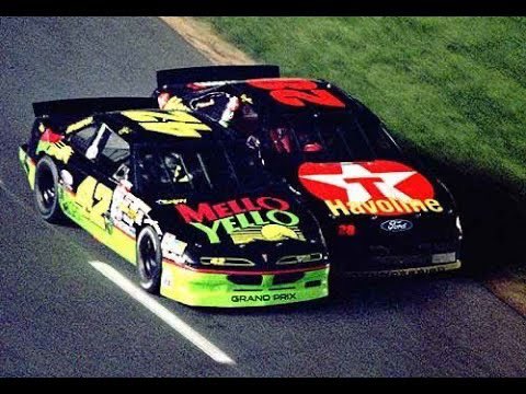 ADA_austin18's tweet photo. @DriverMallozz Last lap of the ‘92 Winston Kyle Petty dumps Earnhardt before right hooking Allison down the front straightaway https://t.co/Qvqk6bl009
