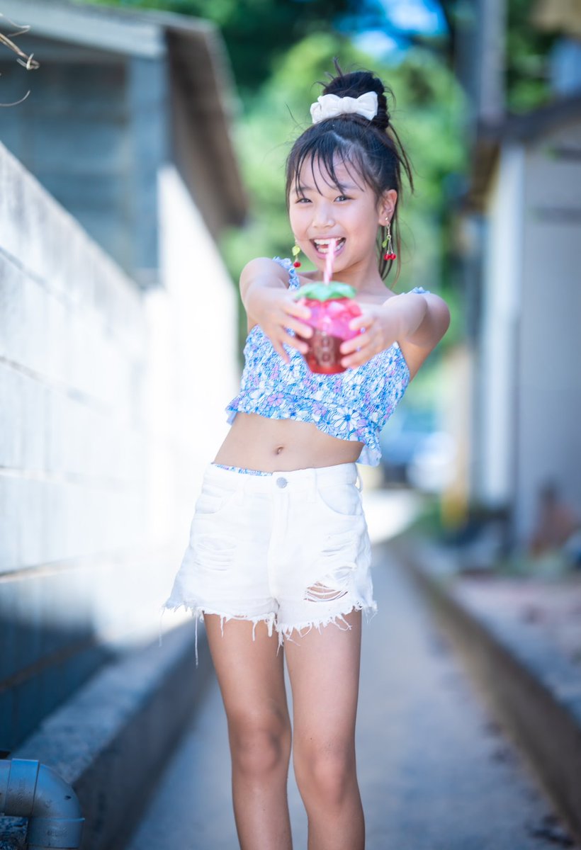 小島かえでちゃん(JS4) モグモグゴクゴクたいむ😊 #小島かえで #こじか