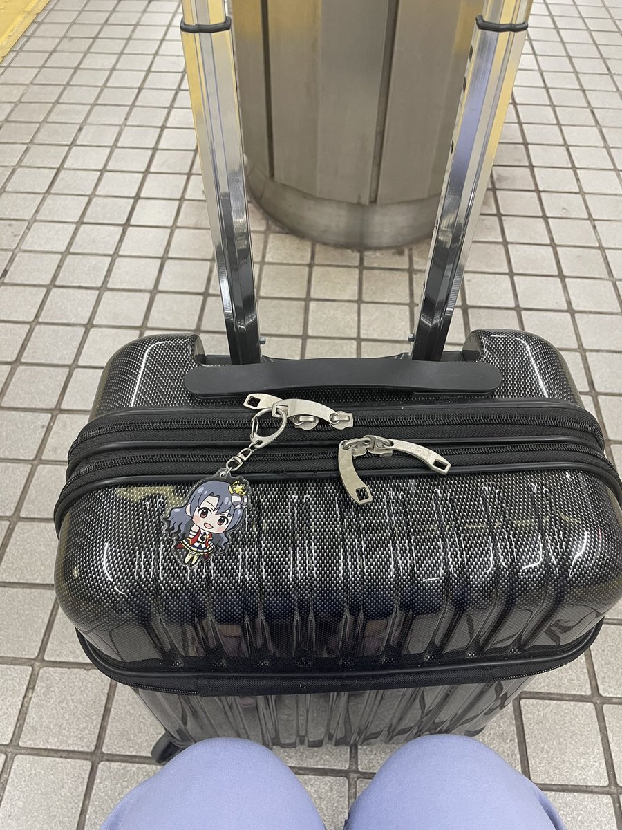 mo_nail_moco's tweet photo. 帰るぞ実家！なんと4年ぶり…！！ https://t.co/bN0AdQpwnp