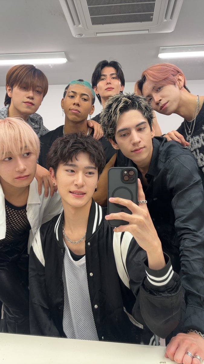 rick_ikonic's tweet photo. 大阪!!!!! https://t.co/W7xHLY5R7K