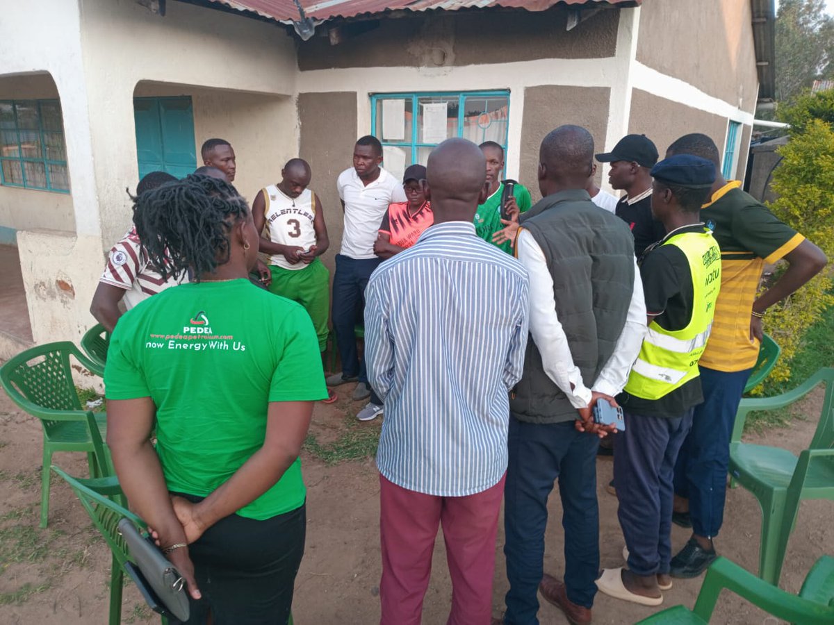 Yesterday's planning meeting with our under-17 football teams was a success! We're gearing up for the SPORTS4EZAVA Tournament (19th-25th Aug 2024), where football meets community action. Together, we’ll tackle climate change and create local solutions. There we go!
