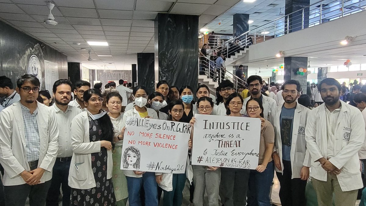 brajeshlahri's tweet photo. AIIMS Delhi Residents go on strike   against a horrible incident to our colleague at RG Kar Medical College ! Long live residents unity ! May the voice fall on deaf ears of government!
@ANI @indiatvnews @FAIMA_INDIA_ @DrRohanKrishna3 @AIIMSRDA 
#medtwitter #aiims #aiimsdelhi https://t.co/B8HPeujgxg