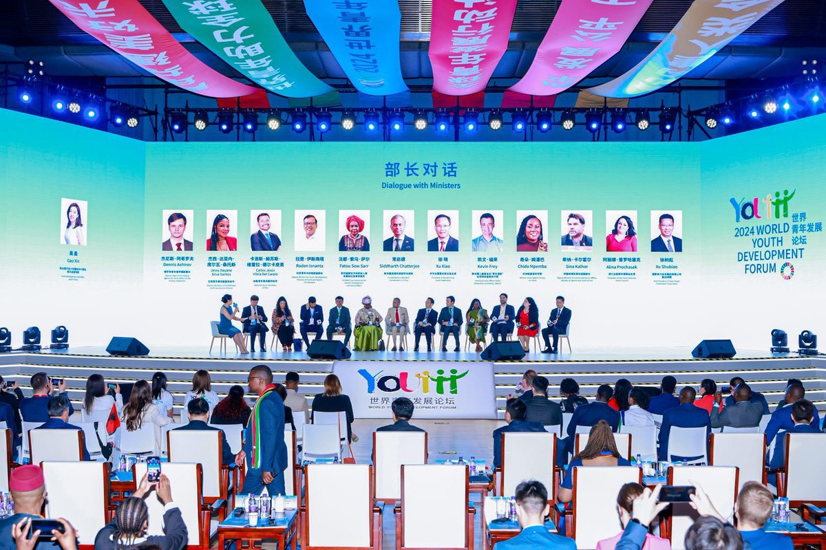 ChidoMpemba's tweet photo. "Happy International Youth Day 2024! Today the @au_youthenvoy, @ChidoCleoMpemba joined the official opening of the World Youth Development Forum in Beijing to delve into transformative conversations with global youth leaders. Together, we shape the future! #AfricaYouthLed https://t.co/euwA9ITuc5