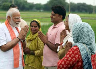 yespunjab's tweet photo. PM Modi interacts with farmers, says committed to working at triple the speed in 3rd term
#PMmodi #PMmodiWITHfarmers #farmers #PMmodiThirdTerm #farmersLaws #YesPUNJAB
https://t.co/6Mlya0OUzm https://t.co/uLSilFSc8F