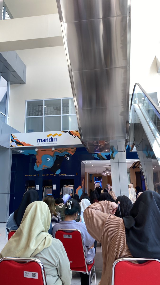 vnstud's tweet image. lamanyaaa….