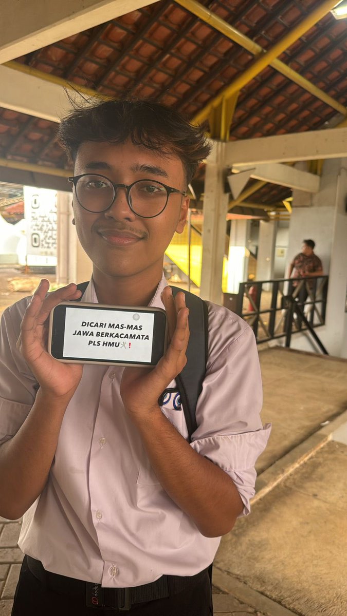 dhaaeee's tweet photo. nih lagi di obral ia,,, bs dm ke @fafariri4444 n @puvilatos,,, trimzz ia 🥰🌹 https://t.co/WK3hNE6Wl8