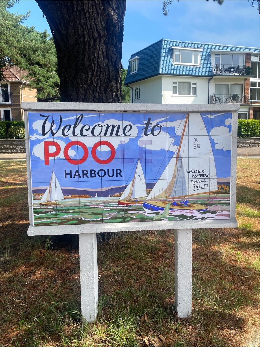 bonniebuckley1's tweet photo. Spotted in Poole, very clever. 
@wessexwater perhaps this will make you consider whether the millions given to your shareholders could have been better spent on upgrading the sewage systems in Poole and surrounding areas?

#poole #pooharbour #sewage #sewagedumping #wessexwater https://t.co/hE3m5hKuOj