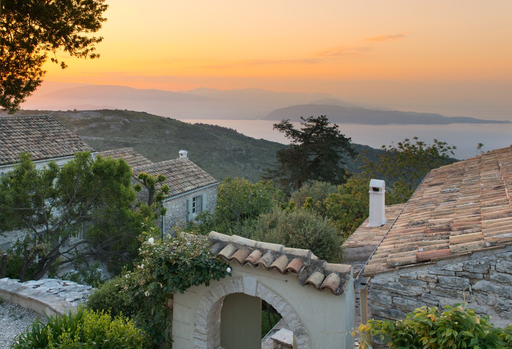 VIP_SKI's tweet image. Last chance for summer in the Med with our friends at Simpson Travel 🌊

Receive 10% off your accommodation price when you travel by the end of August 2024 and quote SUMMER_VIP ☀️

View the collection here ⬇️

simpsontravel.com/late-availabil…

#SummerHoliday