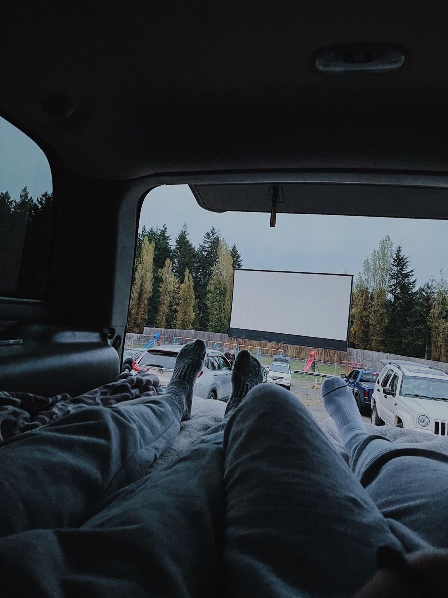 Drive in theatre date with you >>