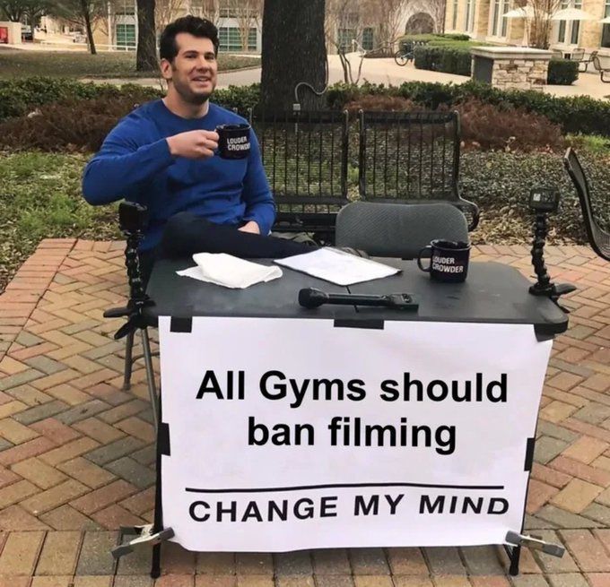 InternetH0F's tweet image. just let people work out in peace