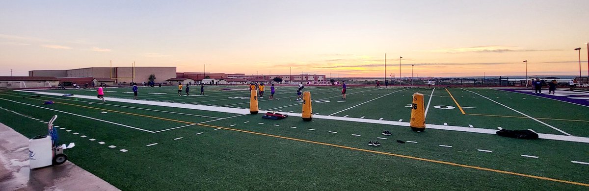 LBJWolves's tweet image. Day 1 Begins
##txhsfb 
#lovepurplelivegold