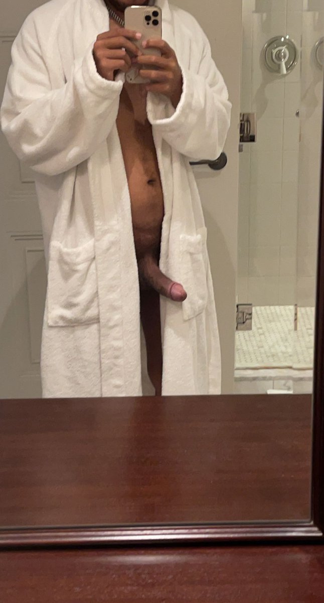 NeoYokioOF's tweet photo. Just a flash 😁

#FlashingDick #flashingatwork #Bbcteen #dicpic #nsfwtw #nsfw #BigCockOnly #prematurecum #cumtributechallenge #bodyshaming https://t.co/sM3hnL0MnX