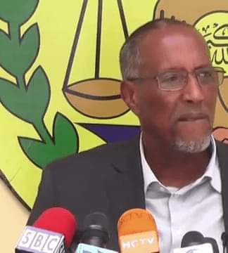 gahaydhle's tweet image. It is #noteworthy that the people of Saxil, Togdher &amp;amp; the Eastern areas of Somaliland as a whole have refused to accept taking and waving kulmiye&apos;s flag while bihi was running through the streets of berbera yesterday, posing as the legitimate president of Somaliland—a claim that…