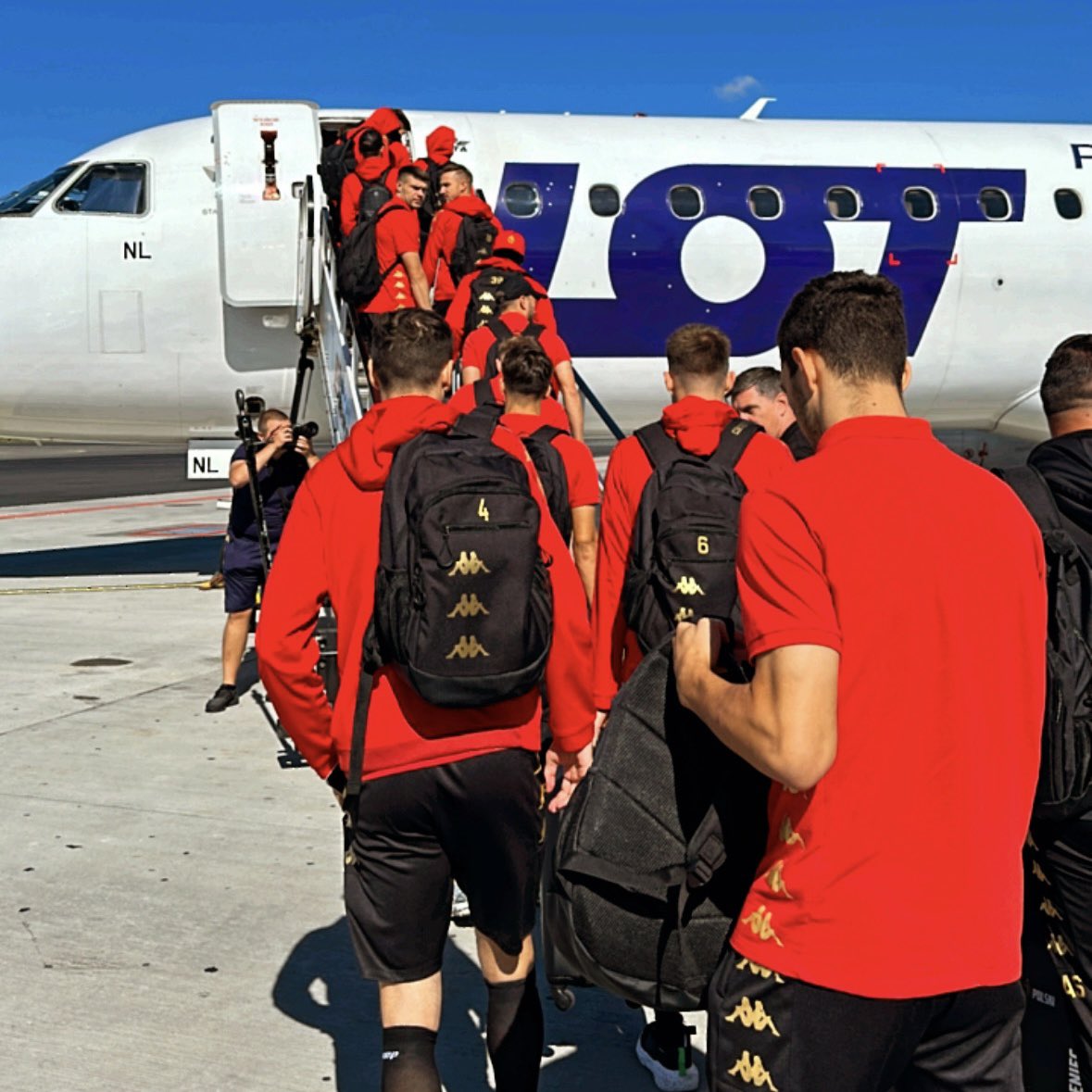 ASzczesny89's tweet image. „Wiara, siła, wola walki w nas..” ✊🏼

@Jagiellonia1920