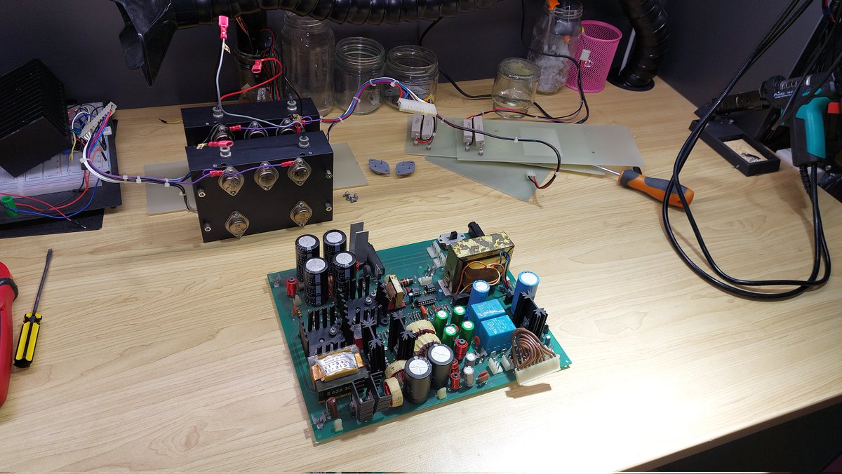 NikoDaFloof tweet media