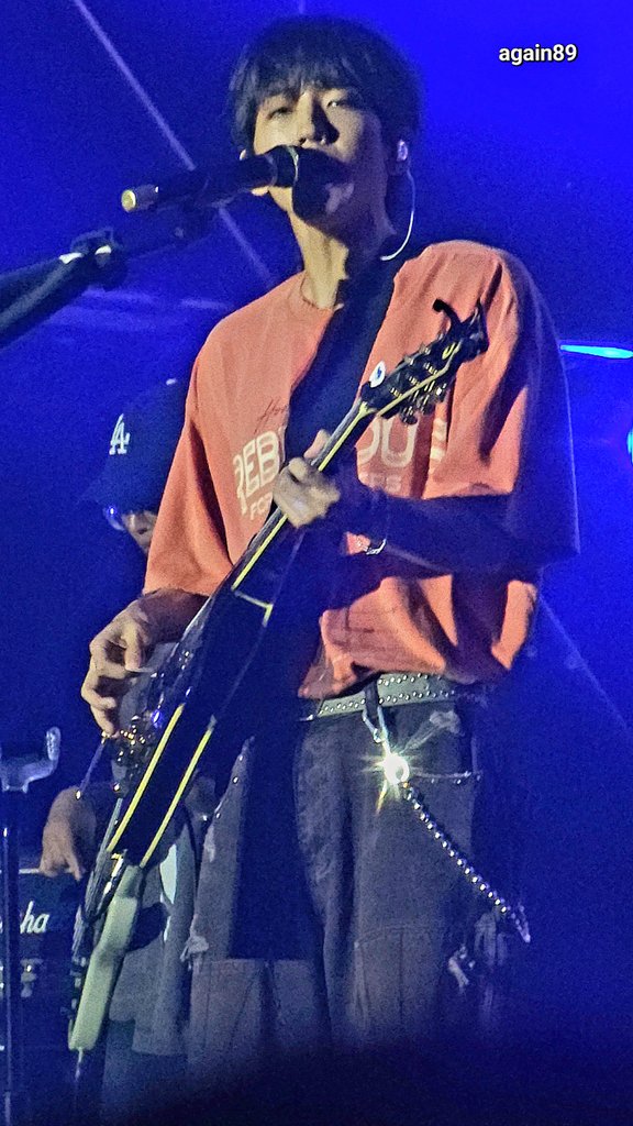 Again894's tweet image. #이승윤