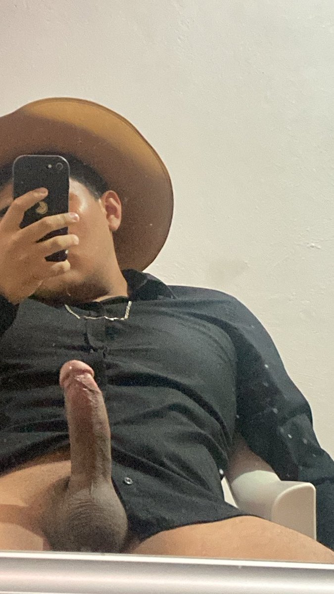 ivan_godless's tweet photo. Mami soy tu vaquero 🤠 https://t.co/y2QL90YqBq