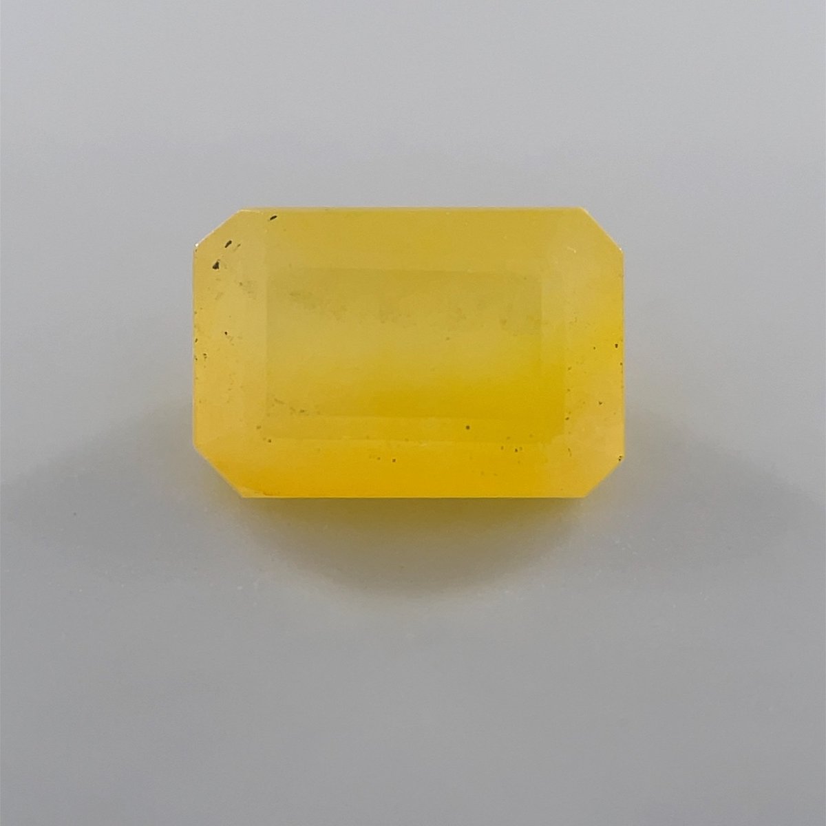 DelmiglioreJ's tweet photo. 【13167】
スミソナイトルース　2.073ct
7.97×5.38×3.90mm 日独ソ付

#スミソナイト #smithsonite 
#カピルのお店デルミリオーレ https://t.co/Mav6SO4HBn