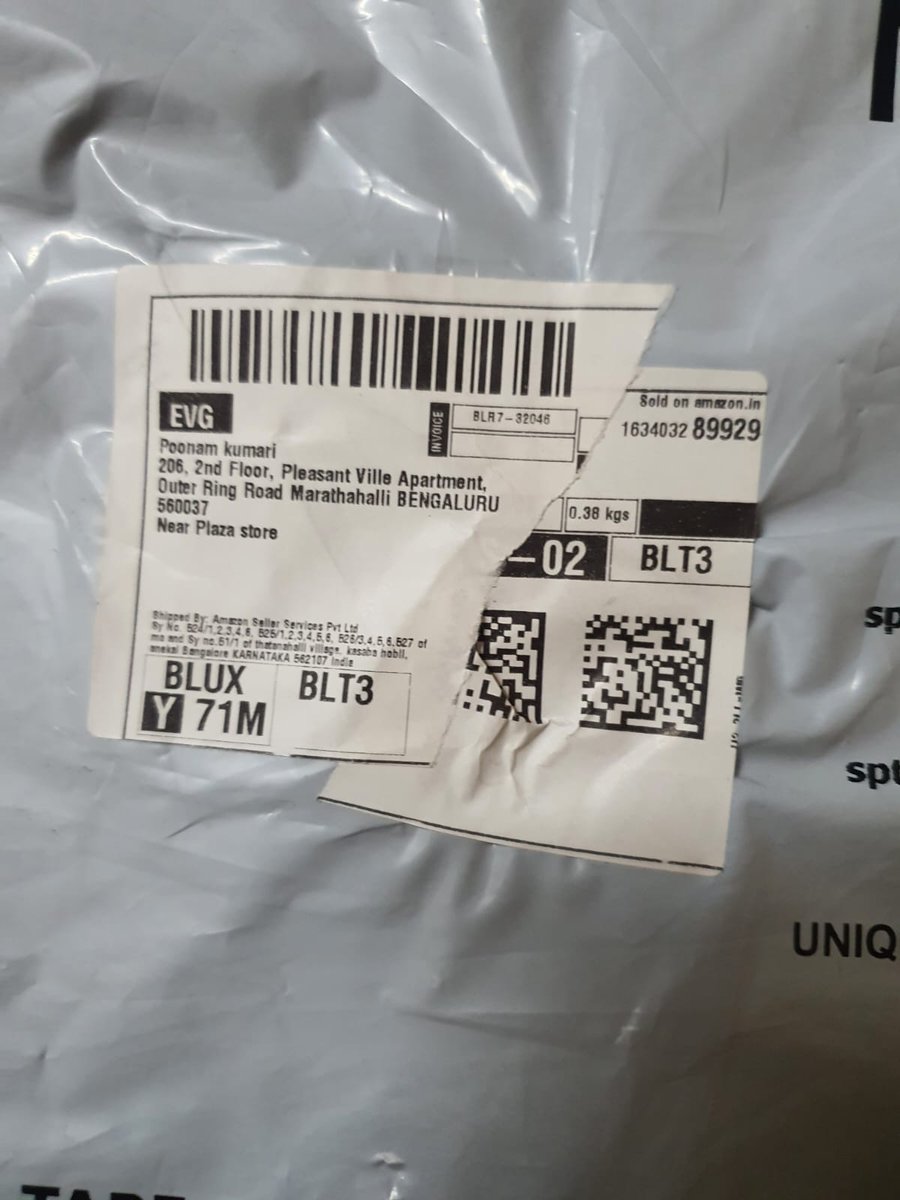 Mr_gkumar's tweet photo. @amazonIN 
#FraudAmazon: Ordered #Samsung M35 of 17k, received #IQoo of 11k. I had returned IQoo, Now #Amazon is neither refunding nor returning IQoo. This kind of fraud #Amazon started doing with customers. U left me no choice other than filing #FIR 420 against you. #AmazonFraud https://t.co/fJnT3ZLNax