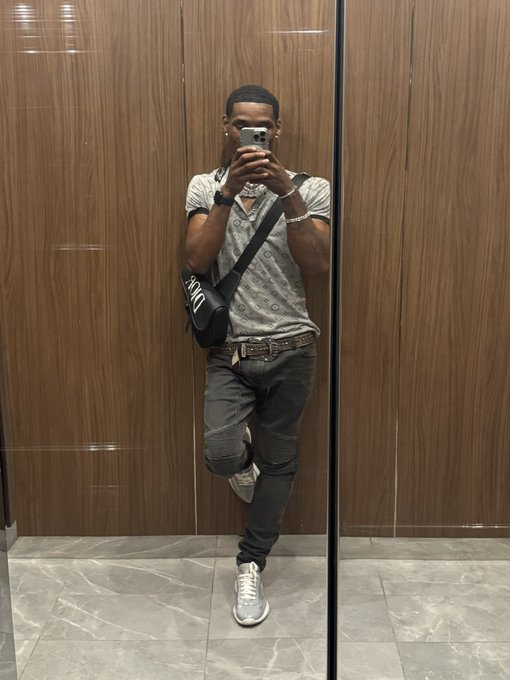 Watch F1 Rarii Loading…..'s leaked NSFW photo on TwXstars