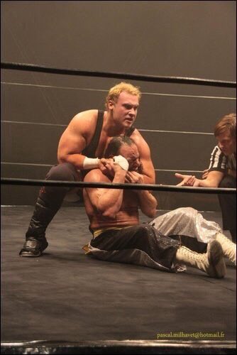 Joey_Cabray's tweet image. Last Saturday at a sold out National Stadium in Dublin.
I had my final match of a 20 year career. 
Thanks to my family for all the support, especially my mum. 
Every promoter who took a chance on me. 
Everyone I shared a canvas with. 
Every fan that supported me
Thank you ❤️
