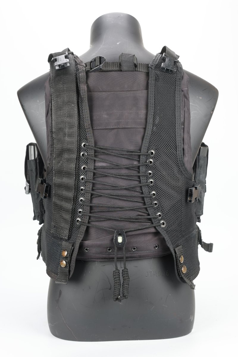 Maratho71996540's tweet photo. ABA SOV - Black
#ABA #SOV #americanbodyarmor #Black #tacticalvest #modularvest #AR15 #meshvest #specialoperations #NSW #NavySEAL #CQB #VBSS https://t.co/fQsV6jOuB5