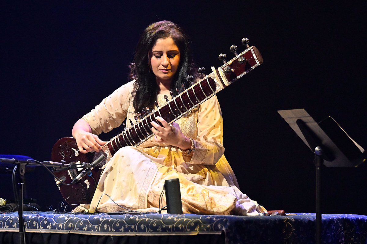 Our Autumn/Winter season is now on sale! 

Concerts include the extraordinary sitar player Roopa Panesar, our much-loved Christmas events, plus much else along the way including a feast of Renaissance music and art with The Marian Consort.

musicatoxford.com/whats-on/