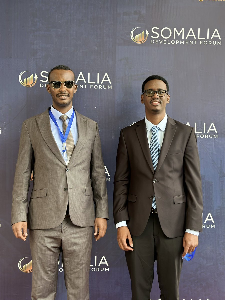 AhmedAbdihadi's tweet photo. @Somalideveploment  Forum. @HIPSINSTITUTE  with @moirbad 
#Mogadishu https://t.co/tr25tV9vIl