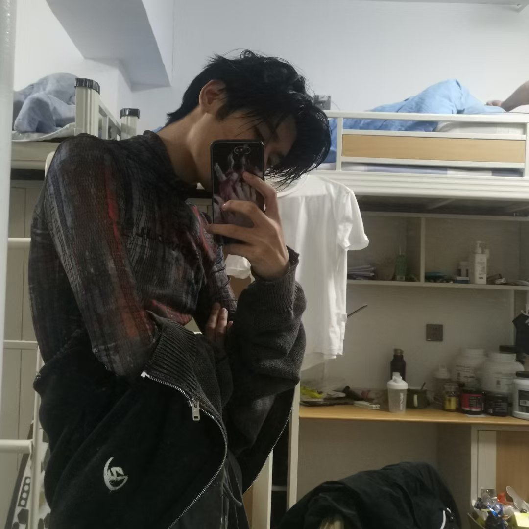 xiaogogo's tweet photo. 有没有人需要陪陪嘛 苏州哦 https://t.co/5zWEHQqd63