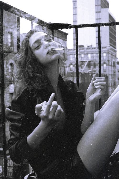 MasculineEgo_'s tweet photo. 11. Doesn't drink or smoke https://t.co/2BOkbx8Xrj