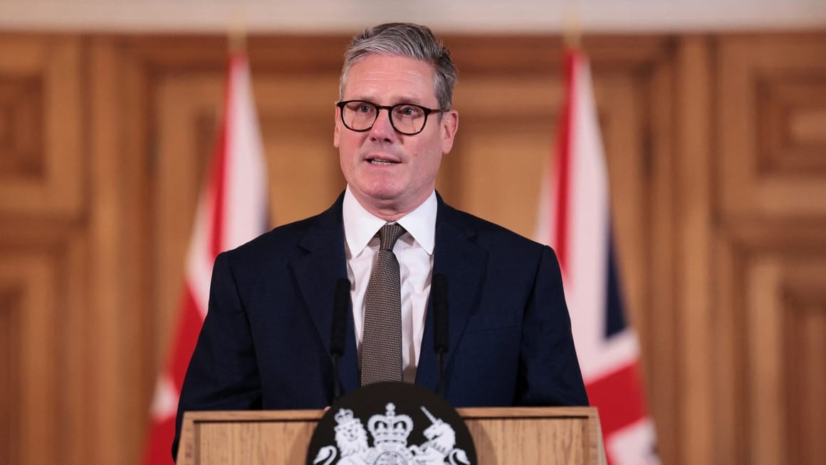 Globe Eye News tweet media