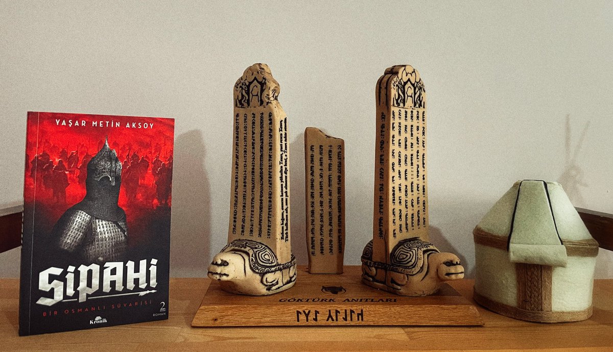 Hadi bakalım herkes az bilinen ama okuduğunda insanı mest eden efsane kitabını paylaşsın ben başlıyorum.