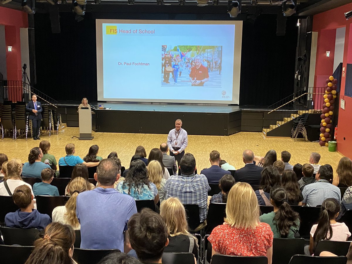 Frankfurt Int School tweet media