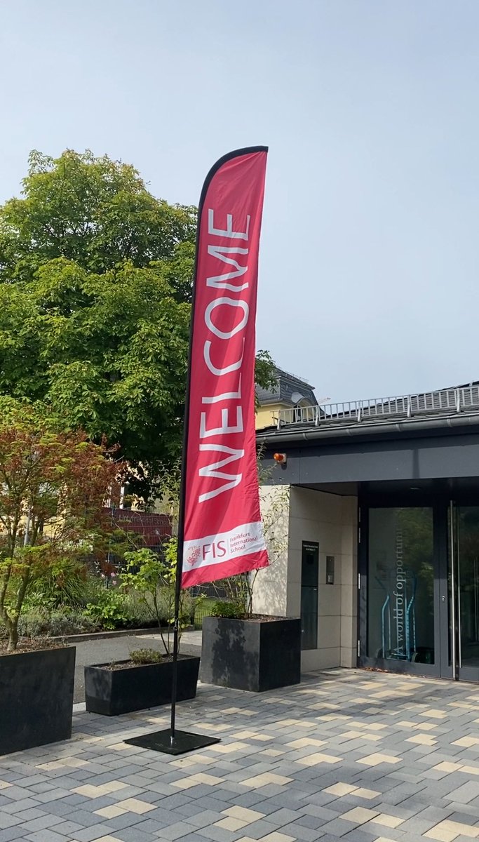 Frankfurt Int School tweet media