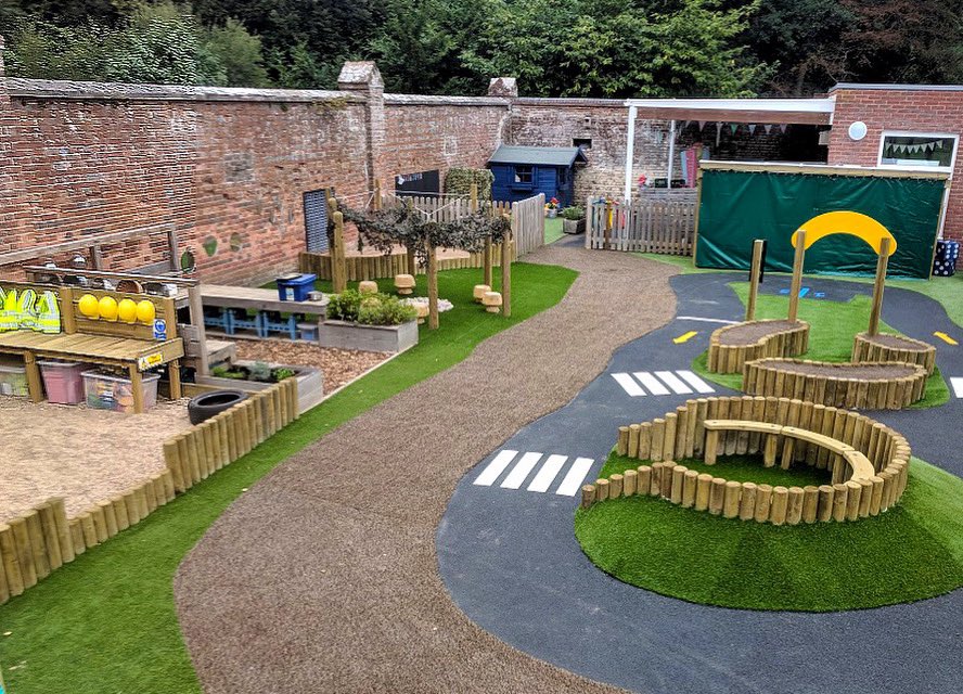 Playground_Imag's tweet photo. At Playground Imagineering, we specialise in designing, manufacturing, and installing play environments. Our goal is to transform outdoor spaces into engaging, educational, and fun areas that foster children’s growth and development. #EYFSplayground #PlaygroundTransformation https://t.co/MgxGiQukk0