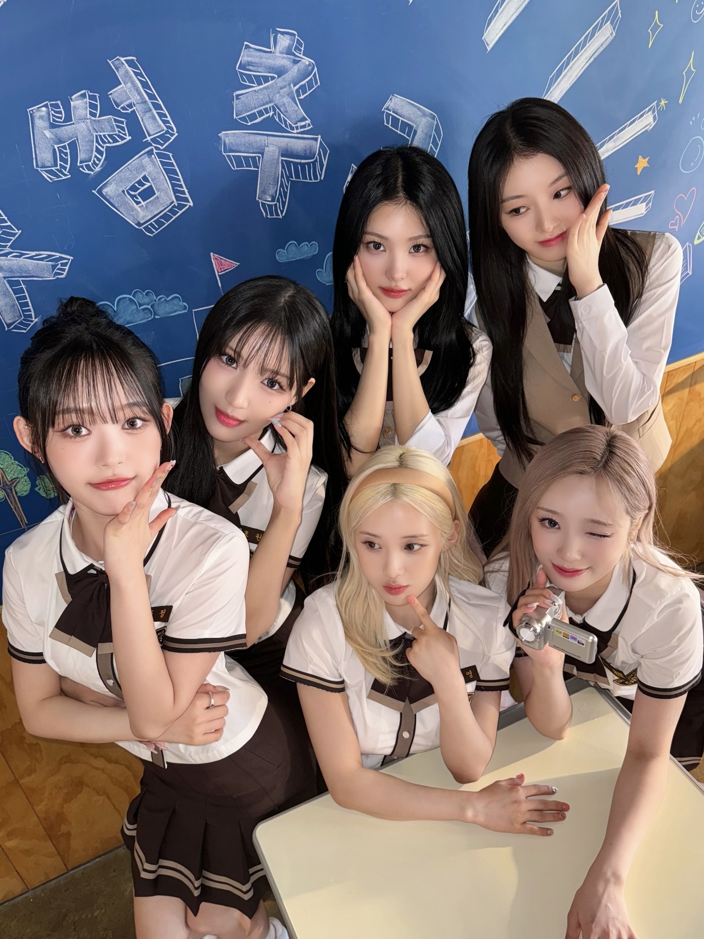 GUxT21uawAAqZsO?format=jpg&name=large