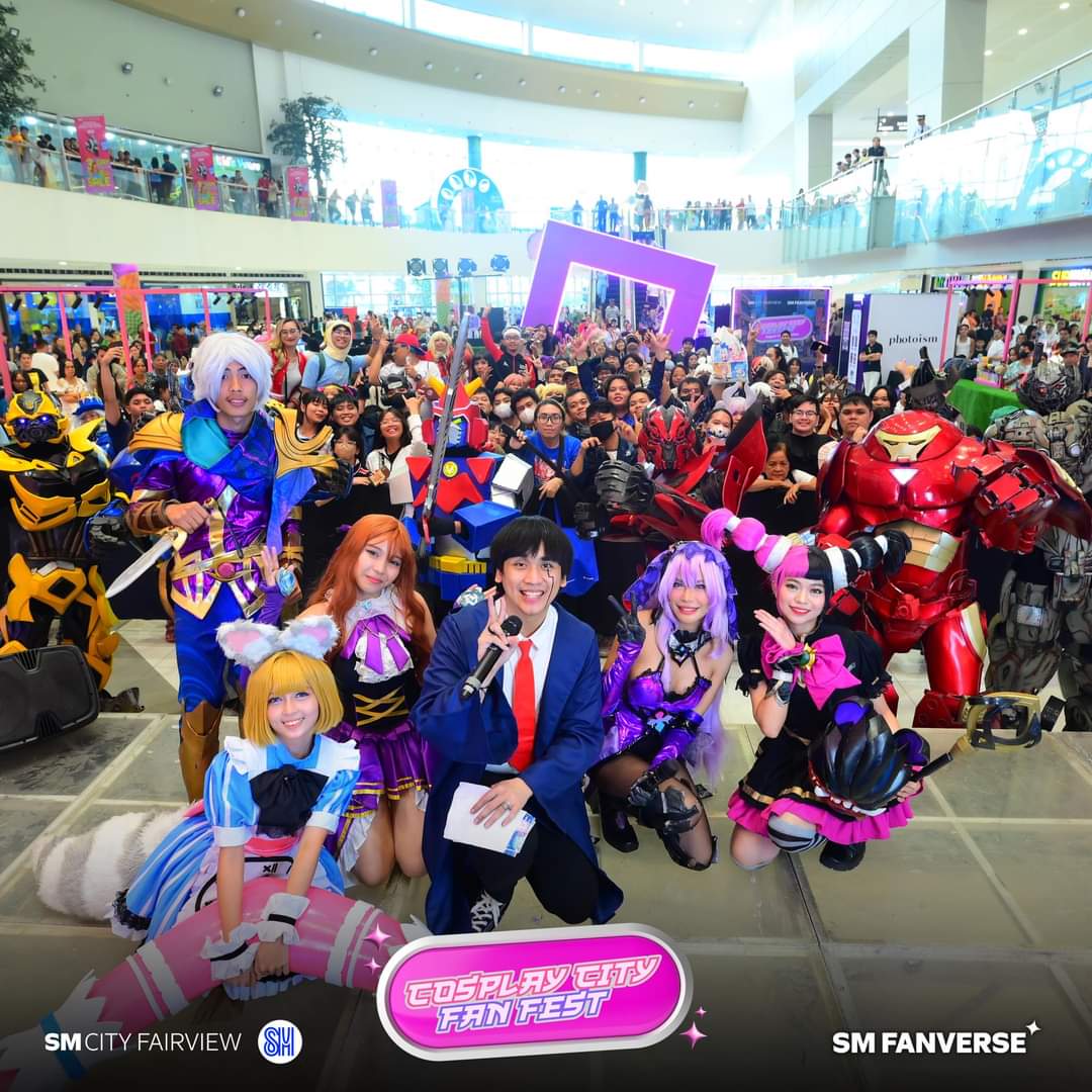 Mall hoppin hostin era 🩵