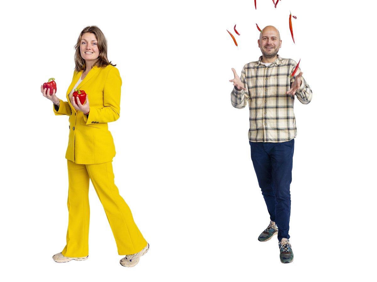 In april jl. waren wij met een team bij een bijeenkomst voor verkoopmedewerkers van The Greenery in het Feijenoord stadion. Bij binnenkomst portretteerde Angeline onder andere alle medewerkers met een favoriet groente of fruit product. Dank voor deze leuke opdracht! 😊