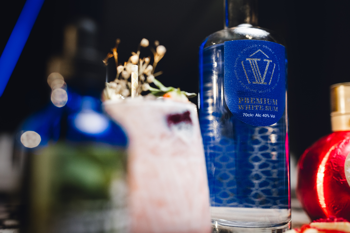 vrumofficial's tweet image. Discover a world of V Rum ✨

Explore our range of Premium British Rum – sustainably crafted, universally adored 🇬🇧

Ready to taste? 

#vrum #rum #teamv