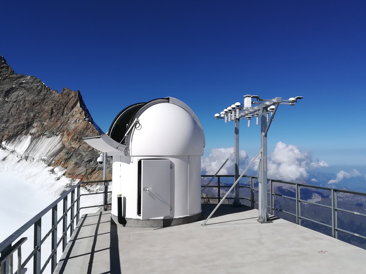 MeteoSvizzera's tweet photo. 6.6 gradi, 3751 metri di quota, basta salire allo #Jungfraujoch #SwissMetNet https://t.co/LVwK5cMi2r