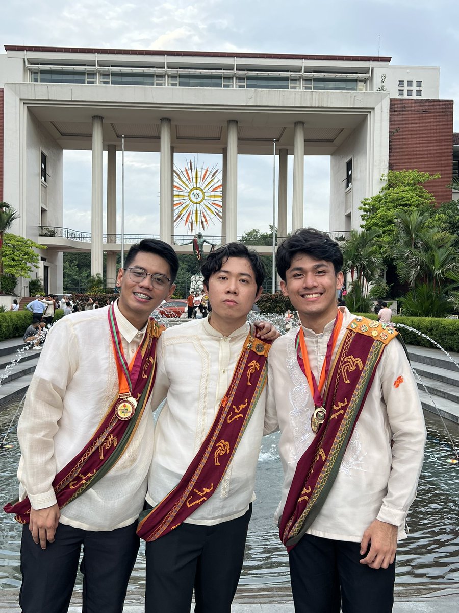 imhorly's tweet image. post ko na kasi maghahardbound na ng thesis at pd

congrats reemers 🌻🌻