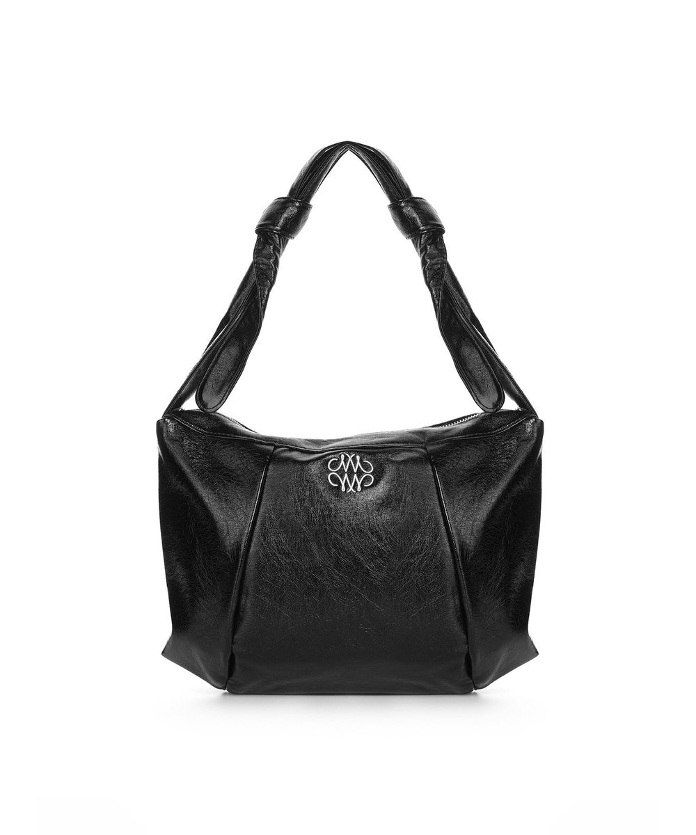 byunstore_'s tweet photo. nick nicole square shouder bag ใบนี้มาลดหั่น 80% ❕ราคาดีกว่าทุกรอบที่ผ่านมาเลย เอ้บได้เอ้บ😭 ─  990฿ (เรือ) 1,090฿ (แอร์) free ems 💌 ✧ https://t.co/DiEGsIeZQu