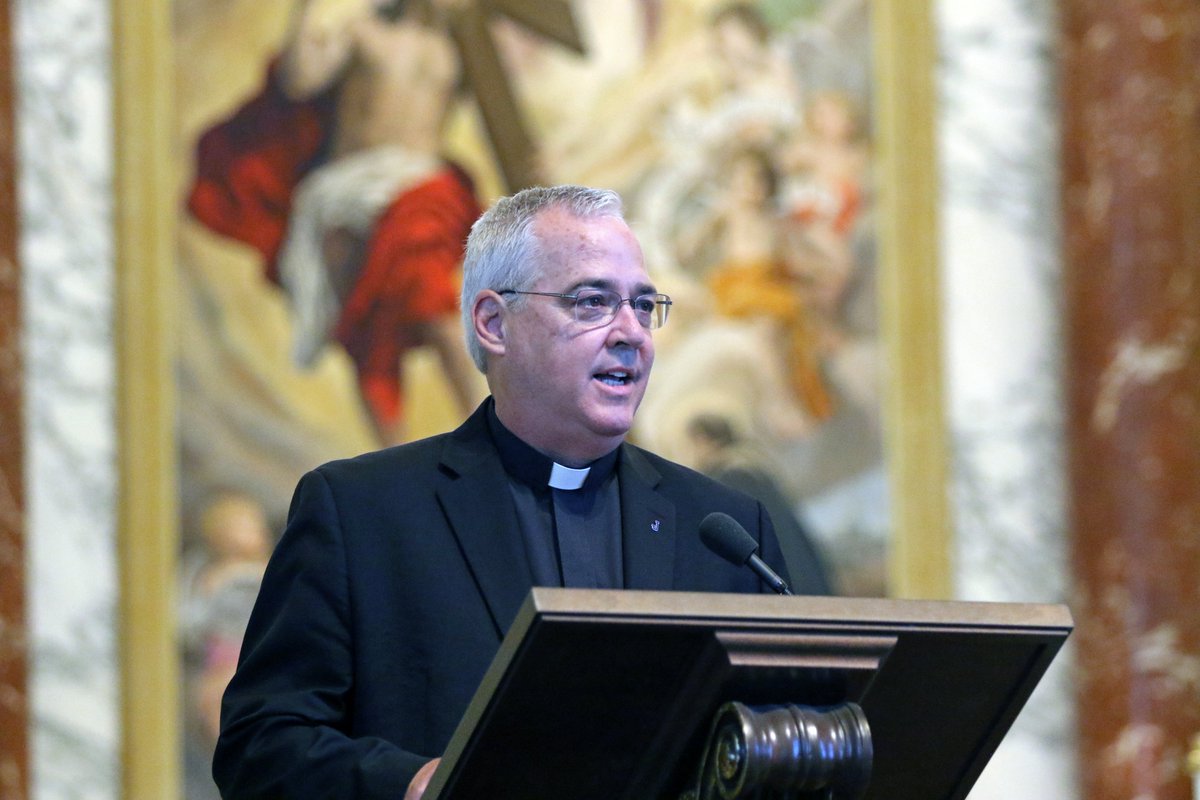 Jesuit Tampa tweet media
