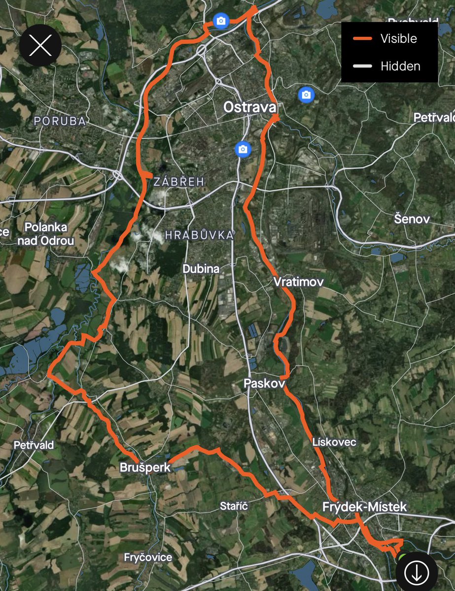 🚴🏽Dal jsem si dneska 75 Km mezi Frydkem-Mistkem a Ostravou. Prestoze vedla trasa vetsinou kolem reky, nebyl to moc prijemny zazitek: 

- Nikdy to neni vylozene cyklostezka, vzdy jde o smiseny provoz kol a pesich, nekdy i aut.
- Povrch je casto zvlneny, rozbity, malo udrzovany.